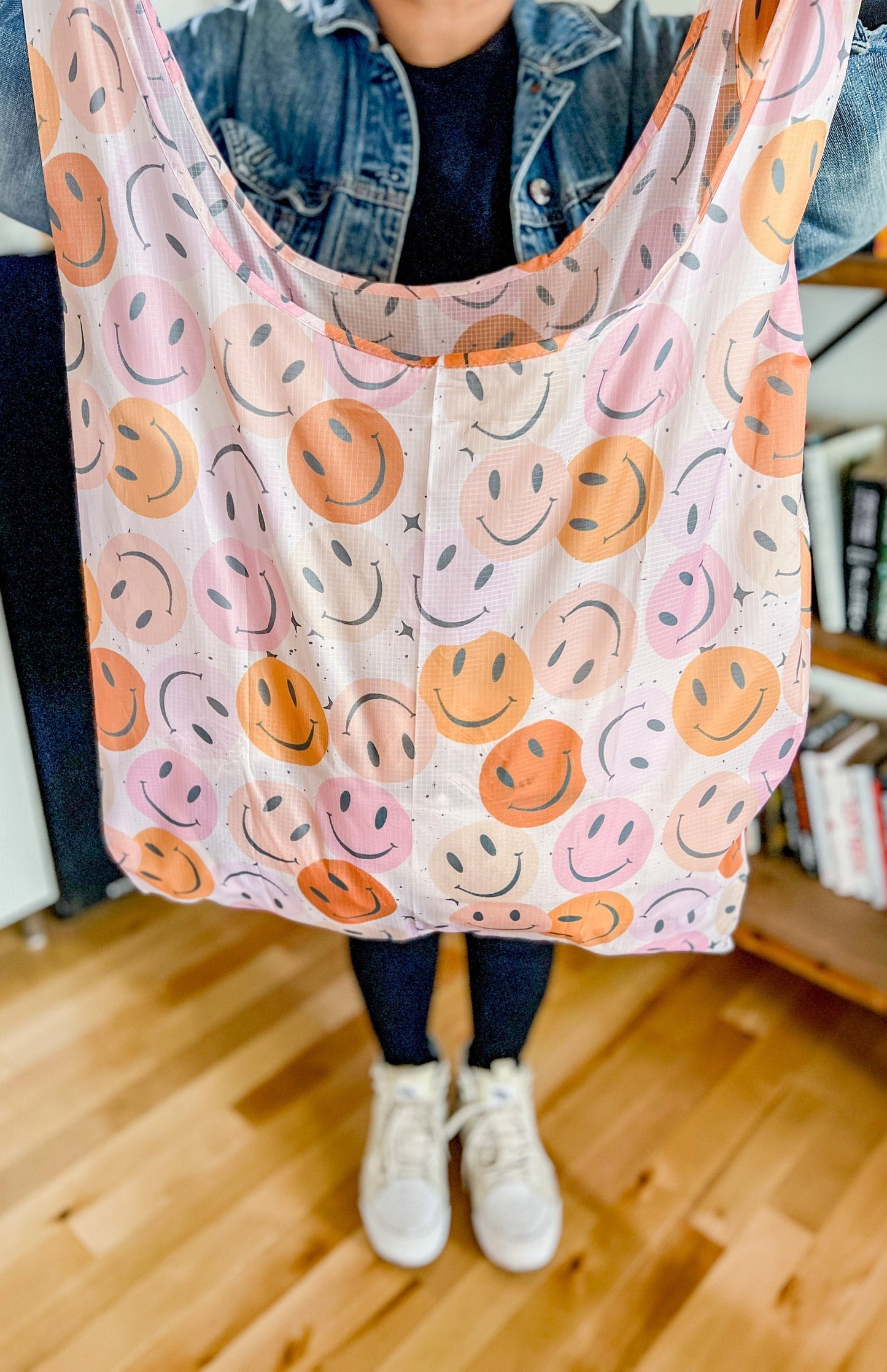 Smiley Face Tote, Reusable Bag, Oversized Foldable Bag, Grocery Tote, Eco-Friendly Bags, Post Office Tote, Mail Bags, Floral Pattern, XL Bag