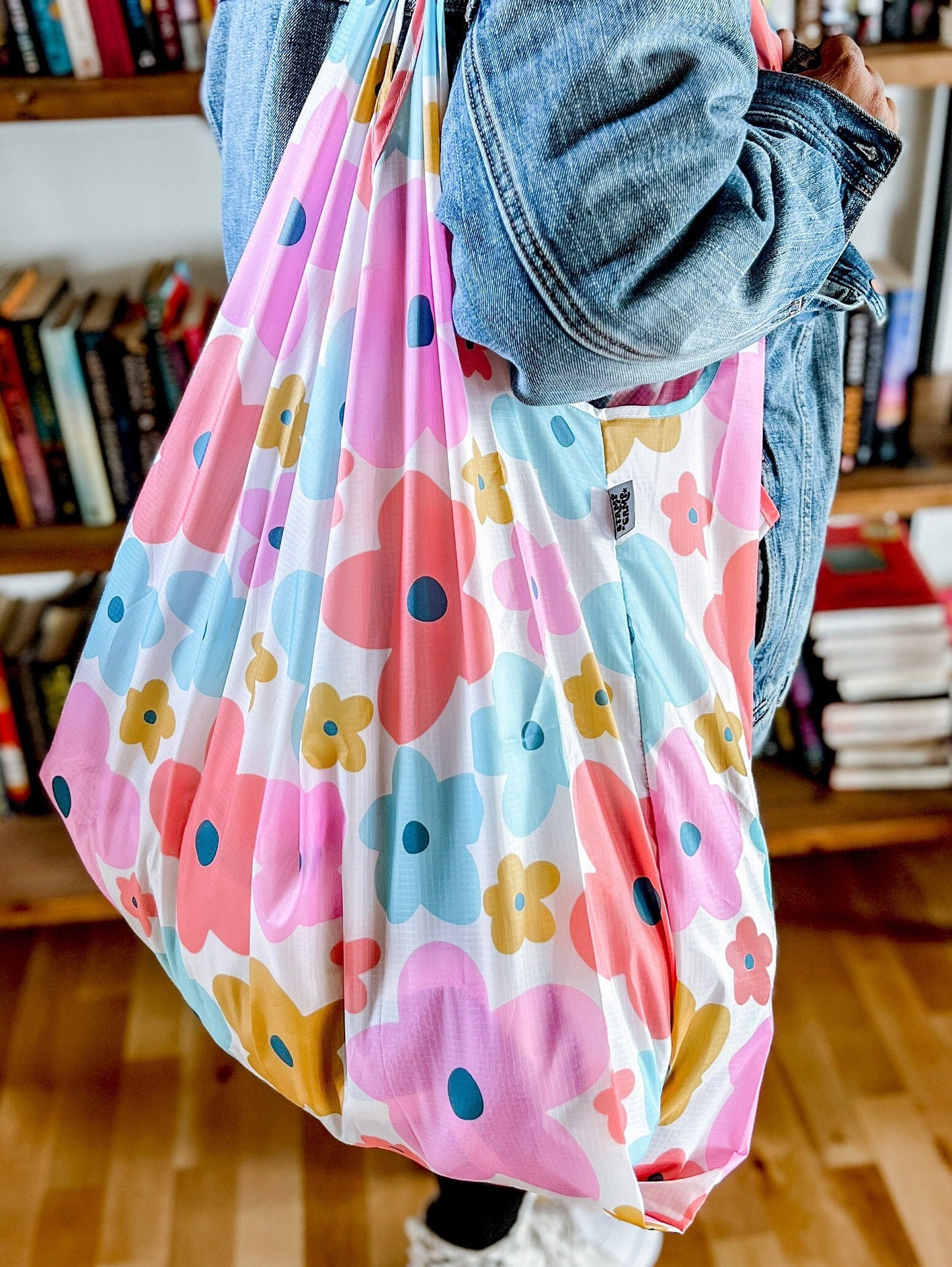 Floral Tote, Reusable Bag, Oversized Foldable Bag, Grocery Tote, Eco-Friendly Bags, Laundry Bag, Mail Bags, Shipping Supplies, XL Bag