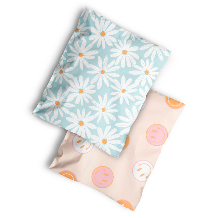 White Daisies Poly Mailer